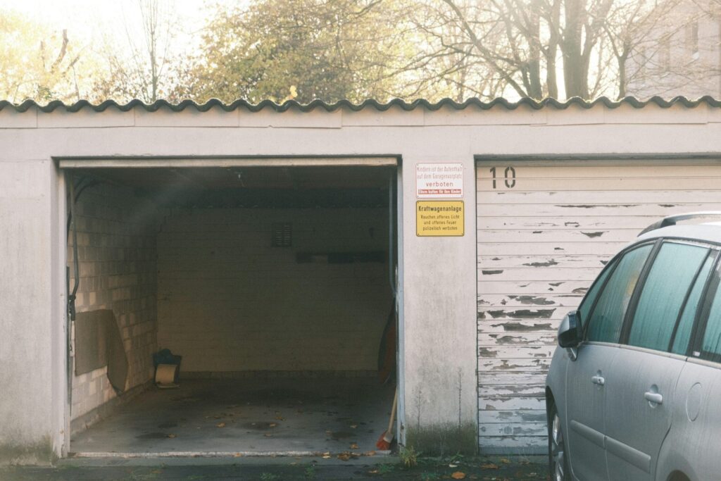 How to Sell Your Garage Quickly and Overcome Common Issues